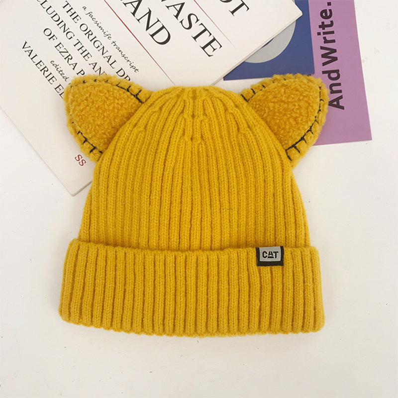 Strickmütze mit Bärenohren