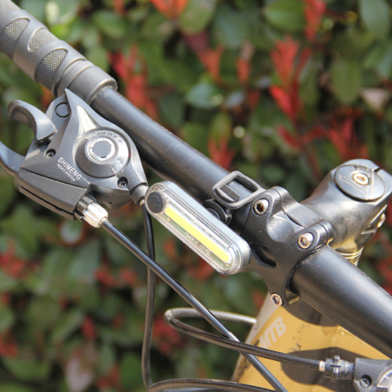 USB wiederaufladbare Fahrradbeleuchtung