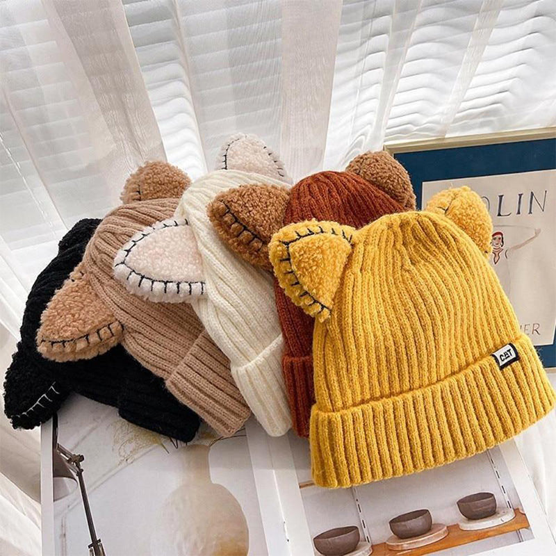 Strickmütze mit Bärenohren