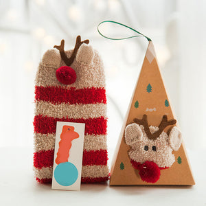 Weihnachtsgeschenkbox – süße Plüschsocken