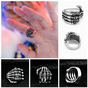 Übertriebener Totenkopf Pfoten Ring