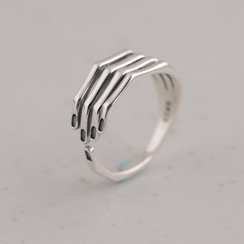 Personalisierter Und Exquisiter Ring