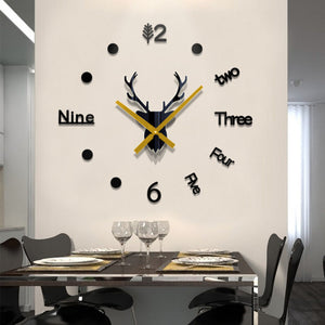 Hirschkopf Wanduhr