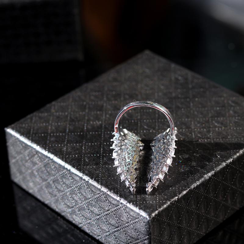 Elegante Engelsflügel Ringe für Damen