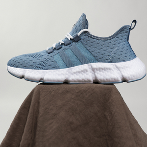 Stilvolle und Bequeme Sneakers