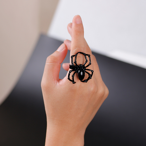Kreativer Spinnenring