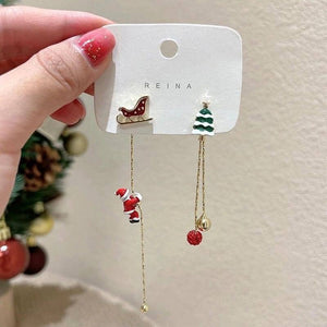 Asymmetrische Weihnachtsmann Quastenohrringe