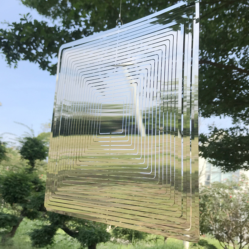 3D dreidimensionales quadratisches rotierendes Windspiel aus Edelstahl