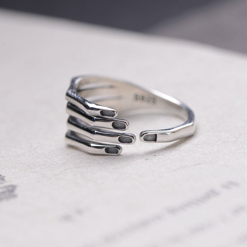 Personalisierter Und Exquisiter Ring