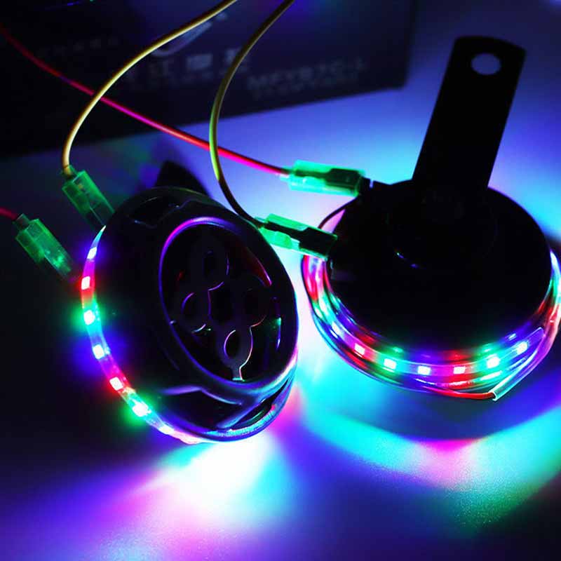 Pfeifenhorn Mit Farbigem LED-Licht Für Motorrad