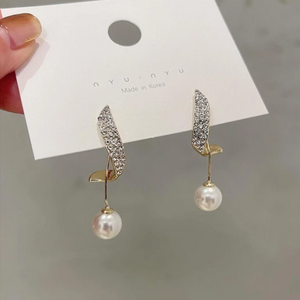 Elegante Damen Perlenohrringe