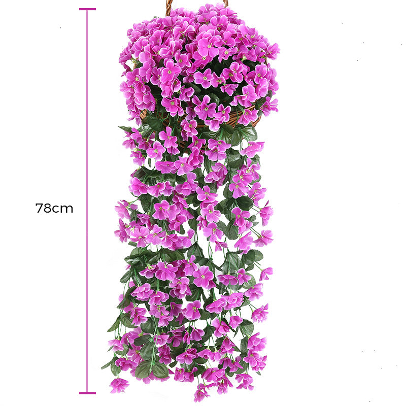 Violetter Blumenampel der Simulation