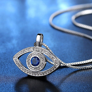 Personalisierte und kreative Halskette mit blauem Auge