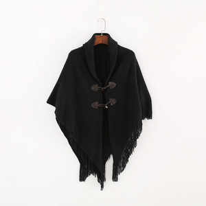 Strickjacke mit Knöpfen