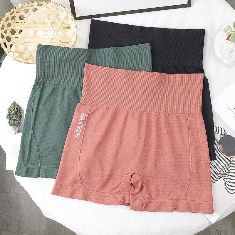Nahtlose Shorts mit hoher Taille