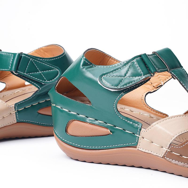 Damen Retro Sandalen mit runder Zehenpartie und Schnalle