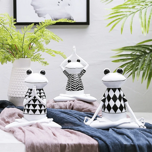 Yoga-Frosch-Ornament aus Harz