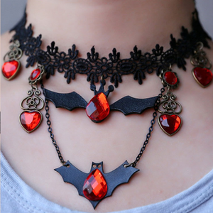Fledermaus Halskette und Ohrringe