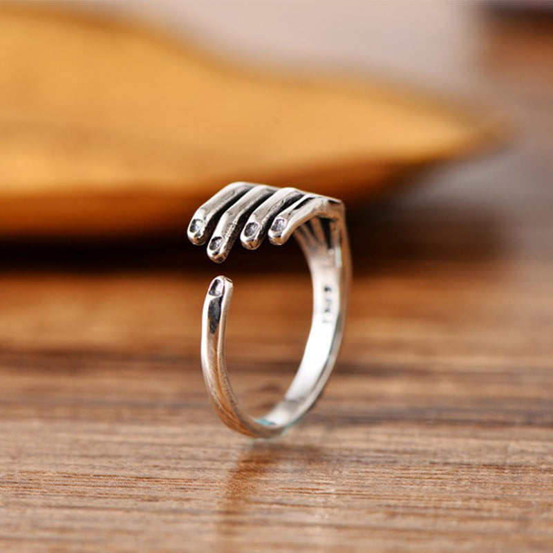 Personalisierter Und Exquisiter Ring