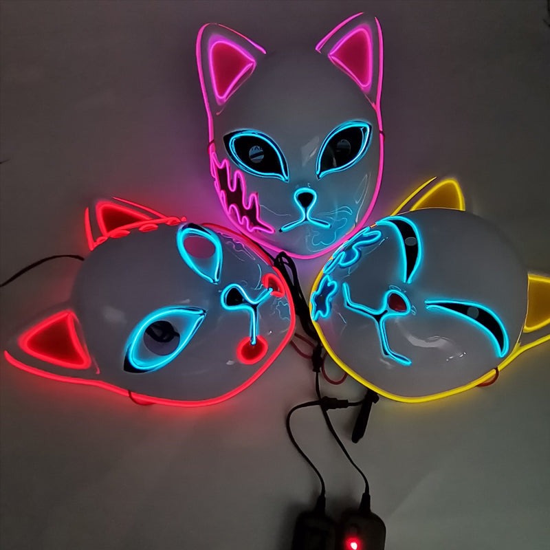 Leuchtende Katzenmaske