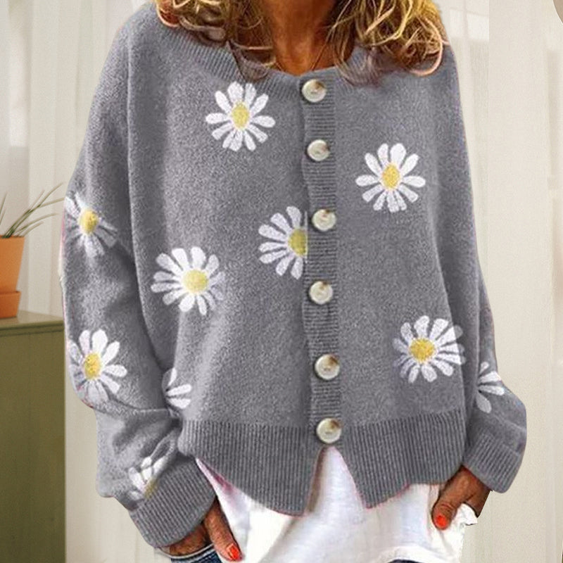 Süße Strickjacke mit Gänseblümchen